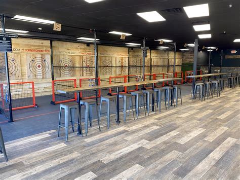 Top Notch Axe Throwing Locations in MO & TX.